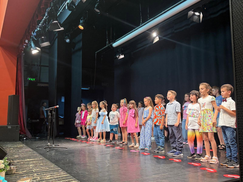 Serbarea de final de an a cursurilor Centrului Cultural Mioveni – o celebrare a talentului, pasiunii și performanței