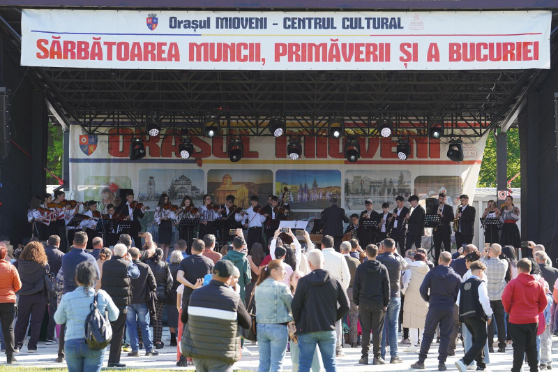 Sărbătoarea Primăverii, Muncii și Bucuriei - 3 zile de excepție