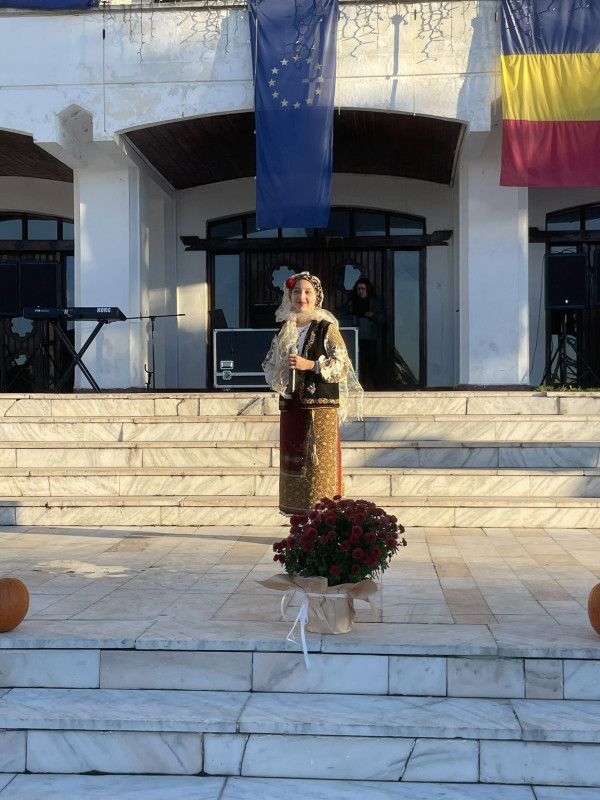 Sărbătoarea Recoltei pe Valea Argeșelului - Târgul Meșterilor Populari