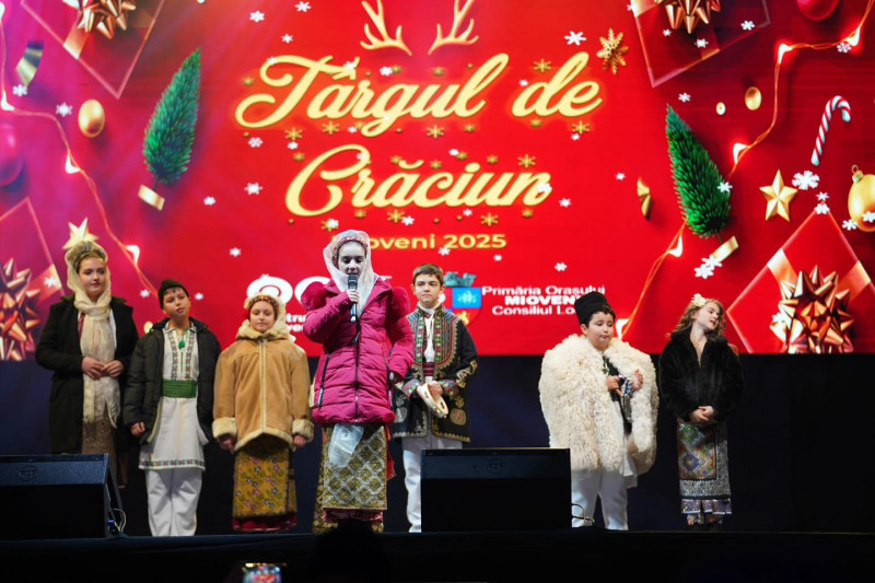 Magia colindelor a deschis Târgul de Crăciun Mioveni 2025