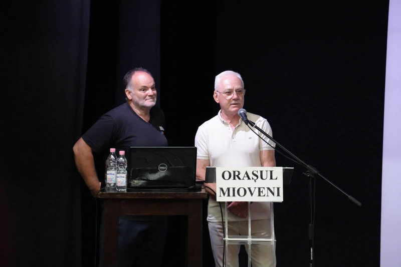 Arc peste timp – 60 de ani de Dacia în Mioveni