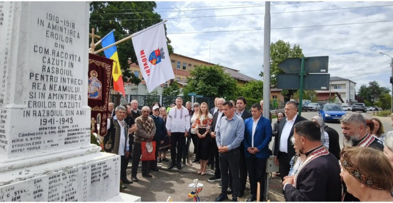 Ziua Eroilor, marcată la Mioveni prin ceremonii de comemorare și recunoștință