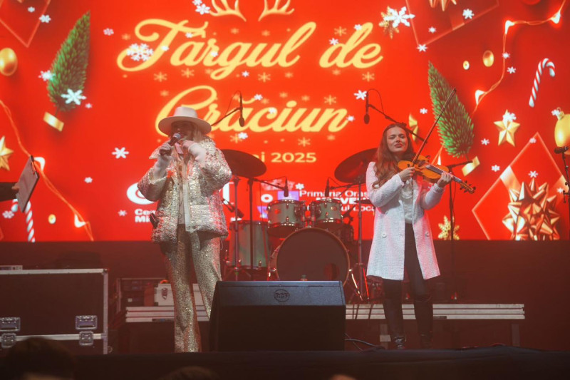 O seară de muzică ușoară la Târgul de Crăciun Mioveni 2025