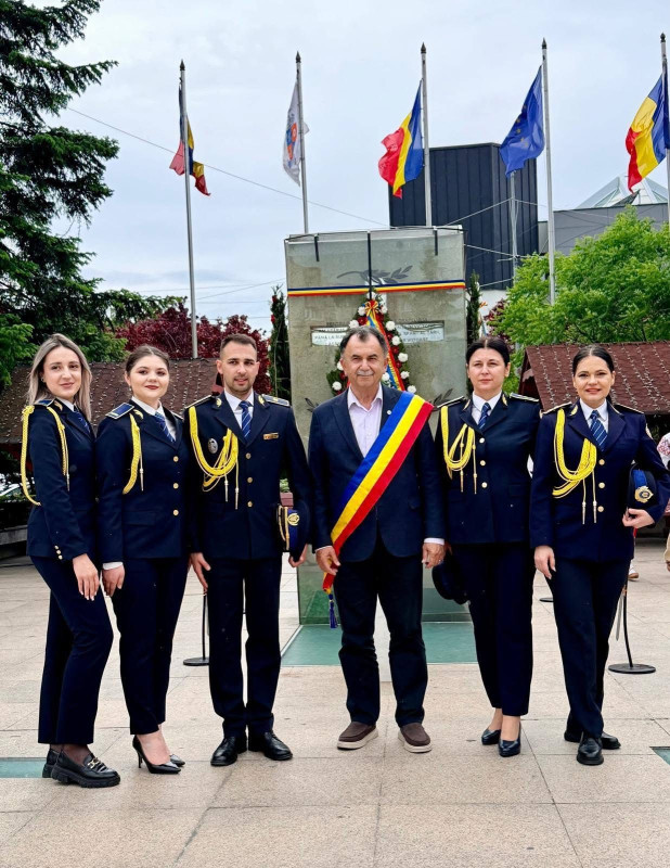 Ziua Eroilor, marcată la Mioveni prin ceremonii de comemorare și recunoștință