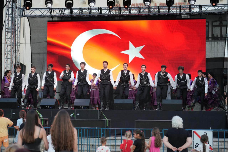 Mioveni a celebrat tradiția și diversitatea culturală în cadrul Festivalului Internațional de Folclor „Carpați”, ediția a XXXIX-a!